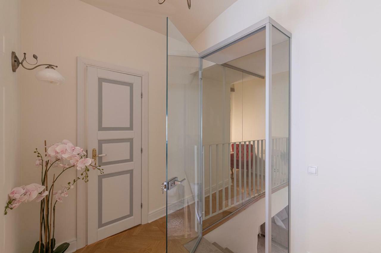 Tallinn Housing 2 Bdr 2 Bathroom With Sauna At Carl Engel Luxury House Eksteriør billede